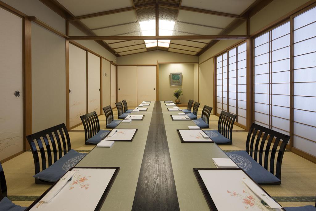 Miyako Hotel Yokkaichi Bagian luar foto