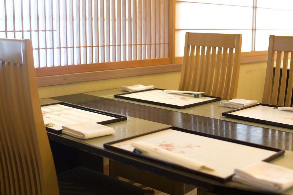 Miyako Hotel Yokkaichi Bagian luar foto